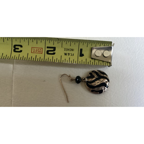 Kenneth Cole KC Jewelry Necklace Disc Pendant & Earrings Black Tiger Animal Prnt - Picture 10 of 12